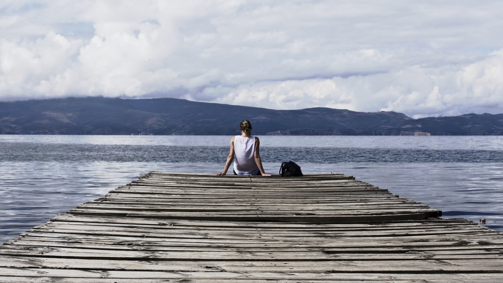 11 Reasons Why You Should Start Losing Weight Right Now. Like, Right Now.
